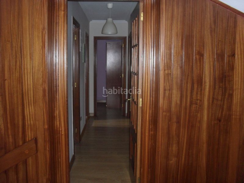 Foto d06cc6c8-0fdf-4942-b287-2ebff4dfa91b. Casa amb aparcament a Teis Vigo