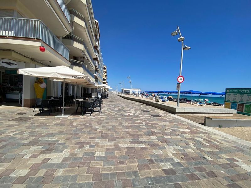 Foto d80f2d2d-2273-4d59-b65e-f044c00eb22b. Pis amb aparcament a L´Estany Calafell