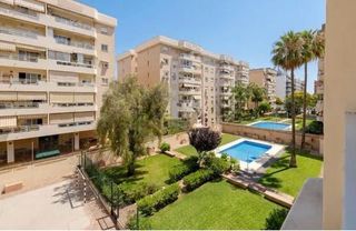Flat  Avenida sor teresa prat