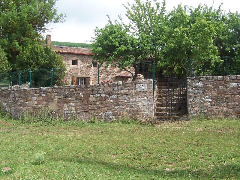 Foto 2bd9de87-12d3-4076-a350-e77a03a0d150. Casa a Valdeolea