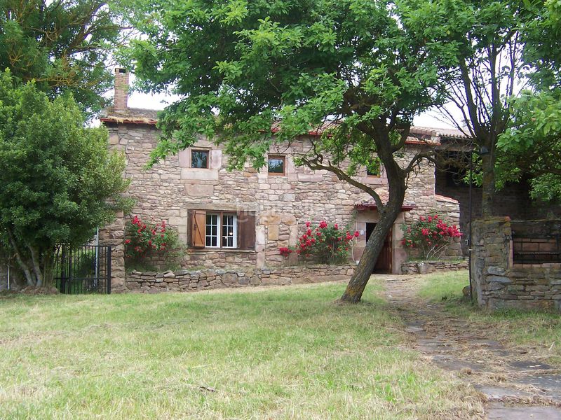 Foto 422f41a9-3b68-492a-bfd1-a7358d2d8aff. Casa a Valdeolea