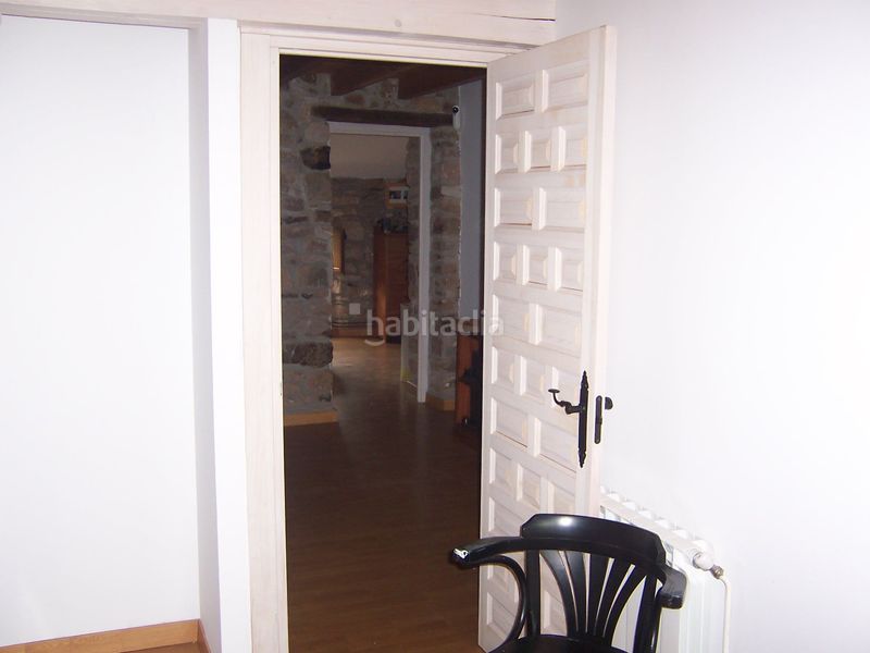 Foto efc11210-4288-4806-a8de-f4ac1c274849. Casa a Valdeolea