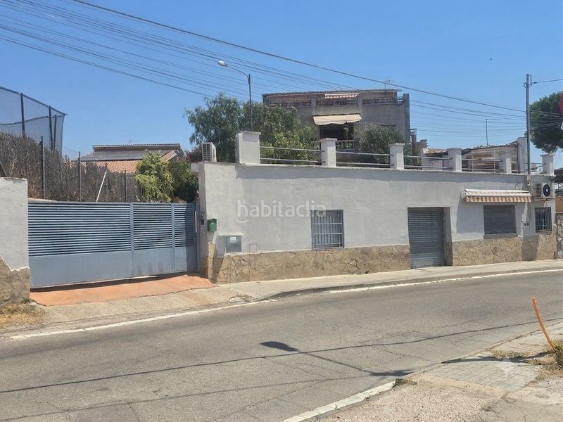 Foto 5679b443-d033-41c3-b301-d516da4931d9. Edificio in Les Martines Terrassa