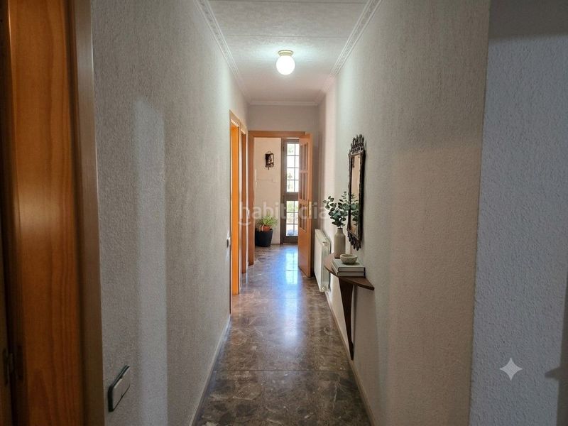 Foto c37388b2-1c54-4b2e-ae33-51d0b03b47e1. Edificio in Les Martines Terrassa