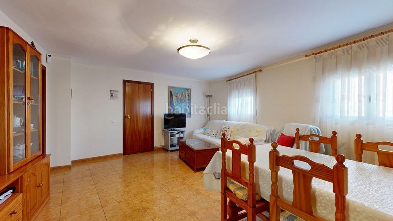 Foto 2773e3d4-efad-4887-bf00-b4f57fd39f14. Casa a Cadrete