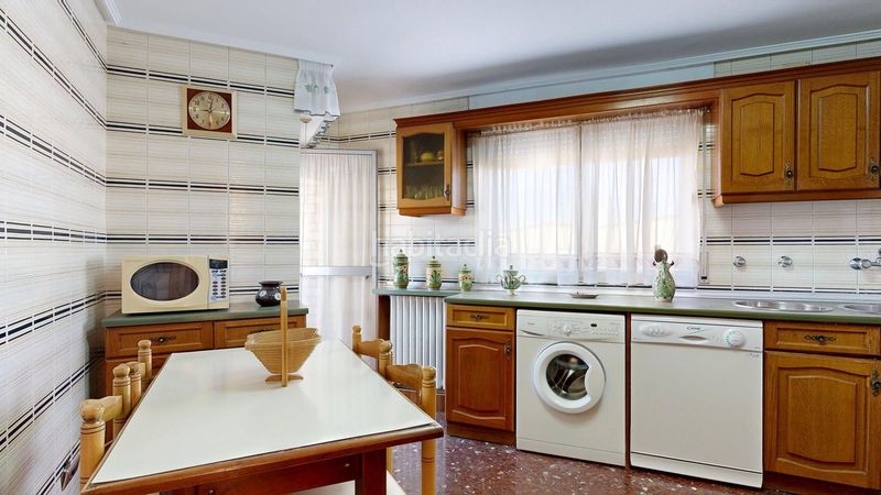 Foto 96e2a9e5-c288-4988-837d-110e7040b5a5. Casa a Cadrete