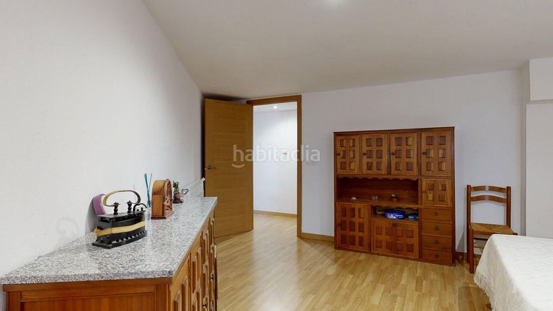 Foto d92ad65f-986c-43a9-9629-7469ffac2b8c. Casa a Cadrete