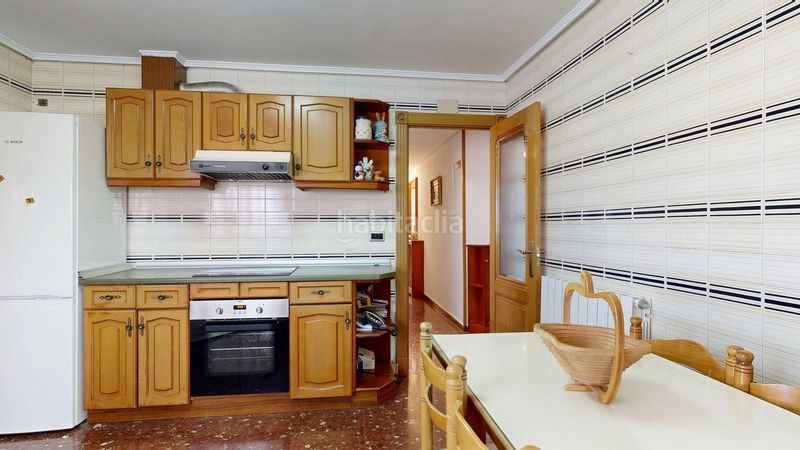 Foto e7261e03-2ad3-4b35-bec9-592f5b9d6bcd. Casa a Cadrete