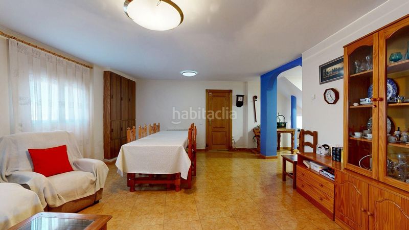 Foto f162fe6d-99fc-483b-bcdf-70b7ae8eedc9. Casa a Cadrete