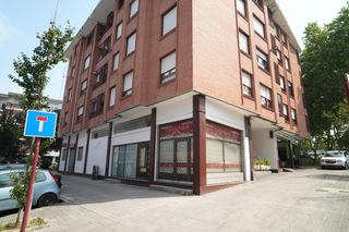 Local Comercial a Calle KANDELA ZUBIETA