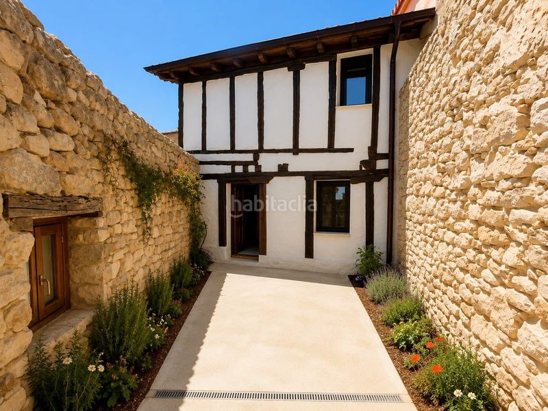Foto bdb3e830-d03a-4c10-8022-53d0d1883916. Casa a Encío