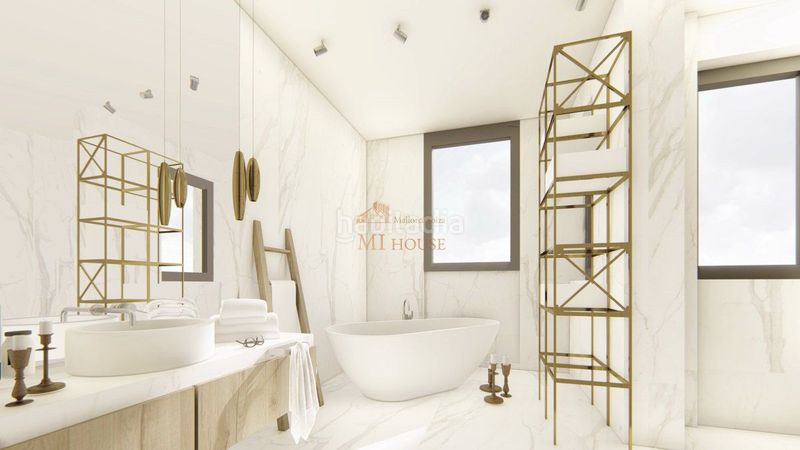 Foto 4ad83444-b6d9-4a87-9d96-c5384985cd2f. Casa amb aparcament a Cala Vinyes Calvià