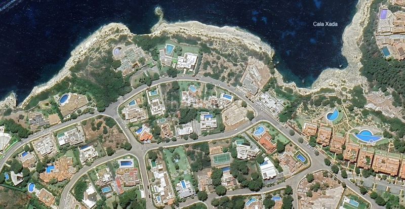 Foto 58c3ba8e-6eb9-4f98-b64f-6118cfa8e8b2. Casa amb aparcament a Cala Vinyes Calvià