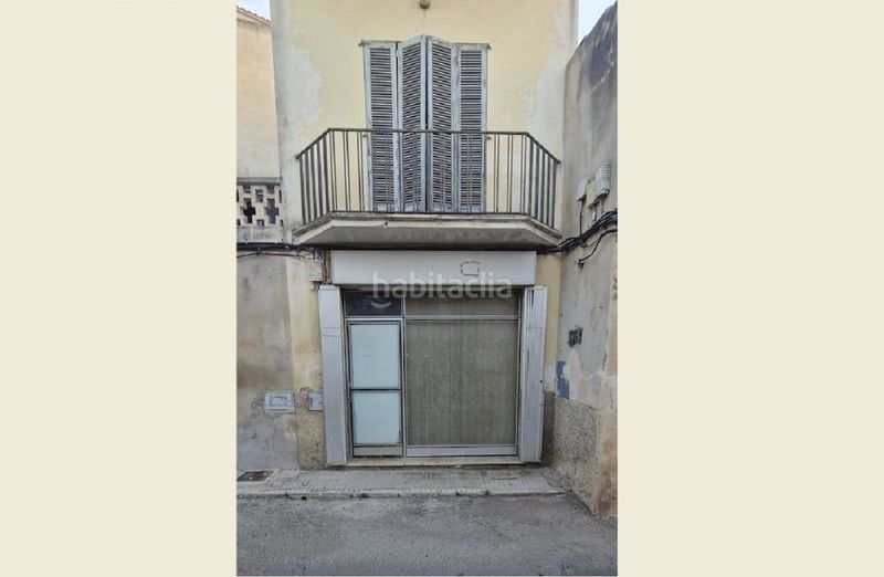 Foto f5d29f9b-9cad-4023-b91e-4b91fcfff0f7. Edificio in Muro
