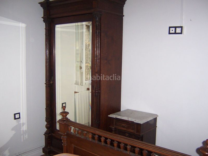 Foto a108bc8f-3f77-4aa4-827b-91b4e4d8b02b. Casa amb aparcament a Soba