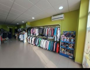 Local Comercial  Avenida  felipe v