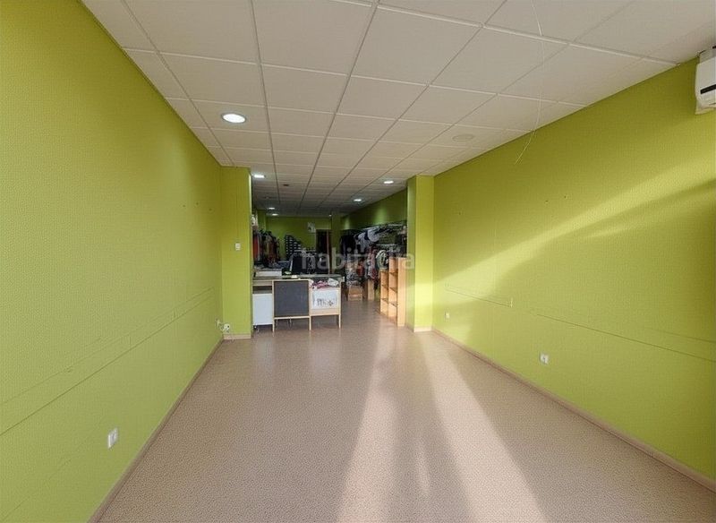 Foto 6cf5f7b9-6407-402a-9c93-9d6902748c09. Local comercial a Petrer