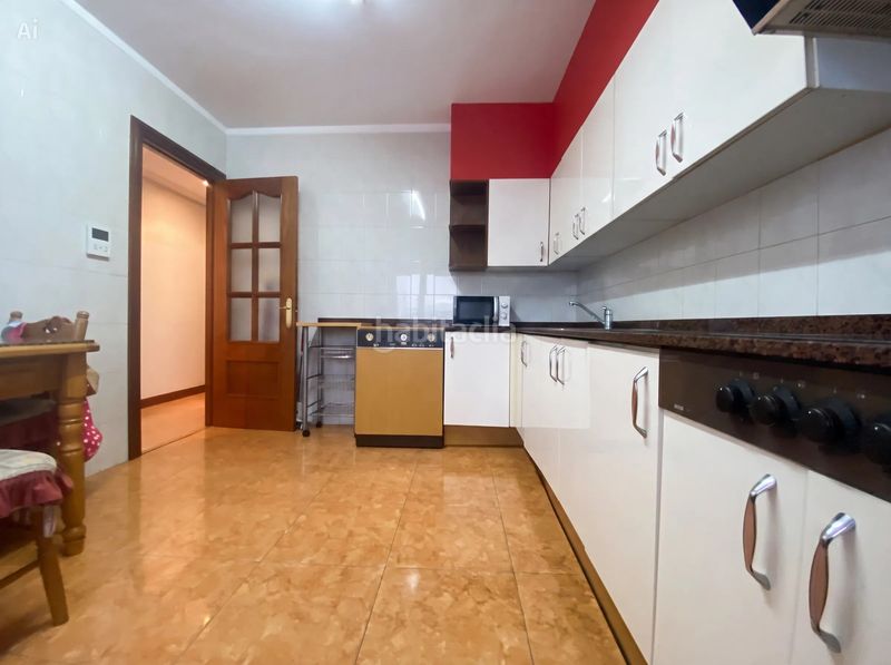 Foto be957460-9a3c-4e98-b41f-79a2e2593a5d. Flat in La Calzada Gijón