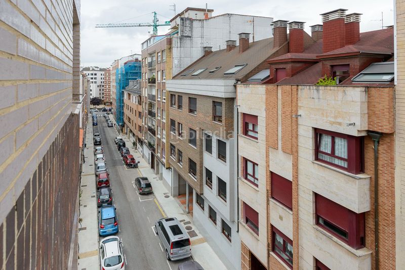 Foto 30360544-8217-4b02-854e-03dbbcd4b2b8. Pis a Ceares Gijón