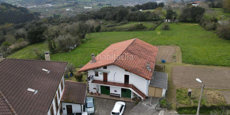 Foto 16e89939-936f-4795-bfb2-d56eb22c1b1b. Casa adossada a Galdames