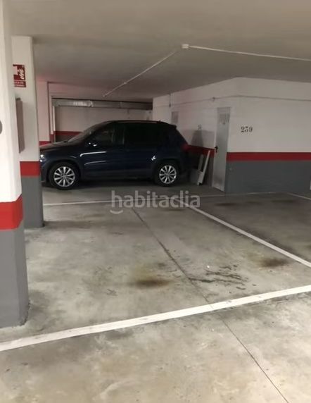 Foto ddd85a9b-329b-4c2a-992b-31ddc67cd147. Aparcament cotxe a Valdespartera Zaragoza