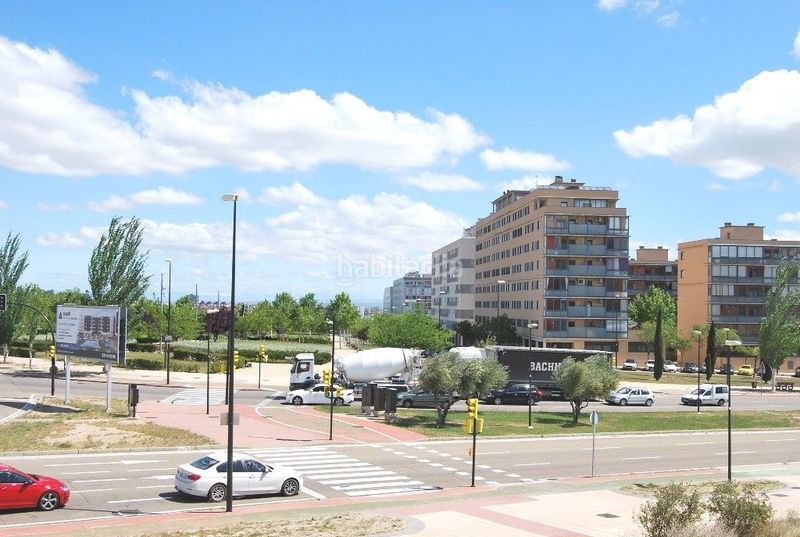 Foto f09e9c12-6287-4719-bb03-83c692f0b6a8. Aparcament cotxe a Valdespartera Zaragoza