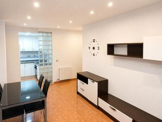 Flat  Avenida hispanitat