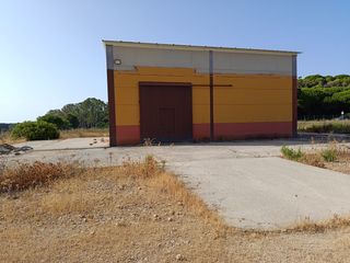 Industrial building  Carretera de las lagunas,