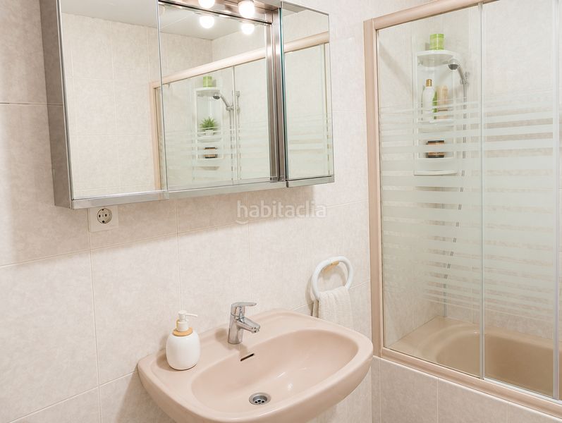 Foto 0bf292bf-c604-4bc5-bd2e-3c652d290717. Casa amb aparcament a Alcanar