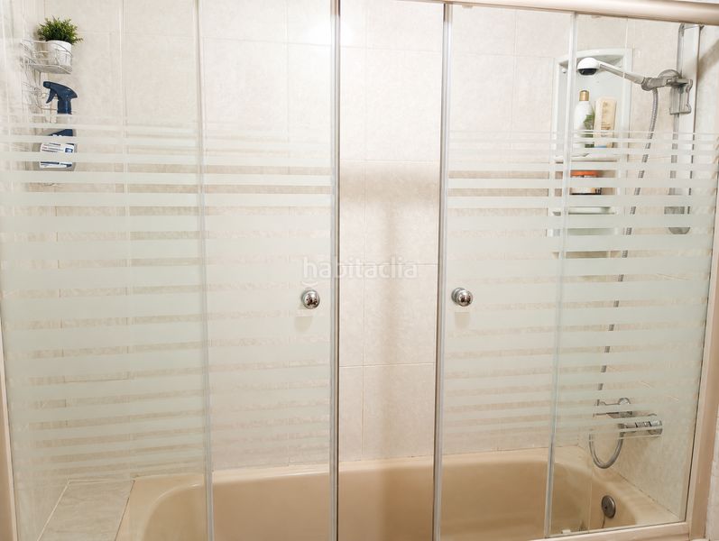 Foto a0e71c77-2131-4dd6-8b97-c7dbddf23924. Casa amb aparcament a Alcanar