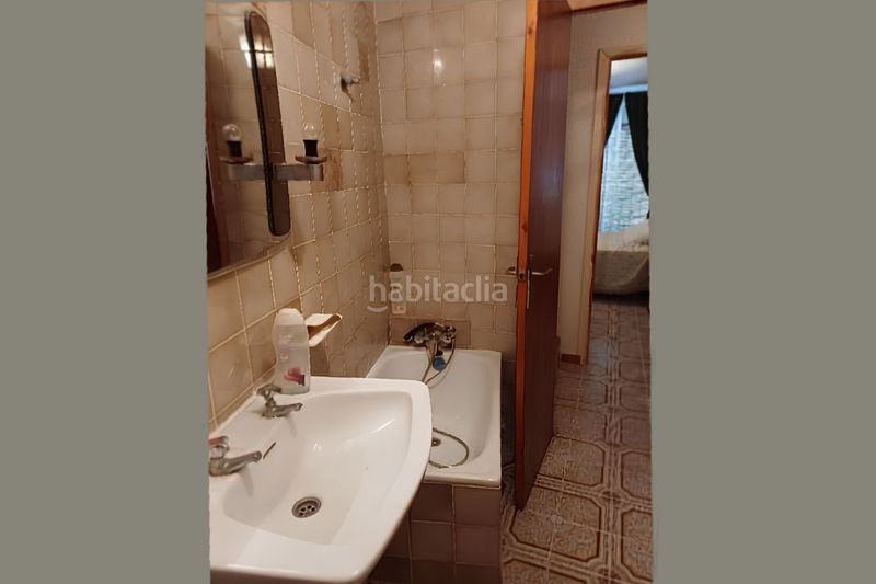Foto 6363f984-54ce-49d8-8afc-6a598ffcf857. Casa a Requena