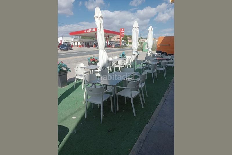 Foto 71634598-2255-4b26-919a-be299d7d9b62. Casa a Requena