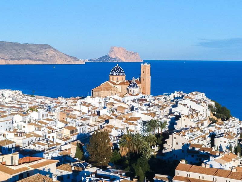 Foto fbfef181-493c-489d-834d-b81ab17f259e. Pis a Altea ciudad Altea