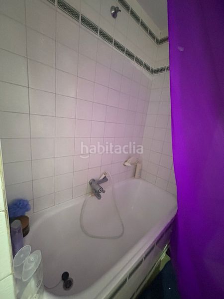 Foto 7d36a69f-c036-4e90-9469-544a14e9dbe2. Pis a Zona Miraflores Marbella