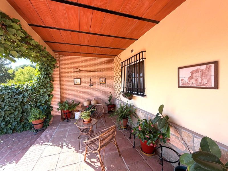 Foto 08c7a170-2d13-4a4a-8078-33dd672d6560. Casa amb aparcament a Zona de la Vega Antequera