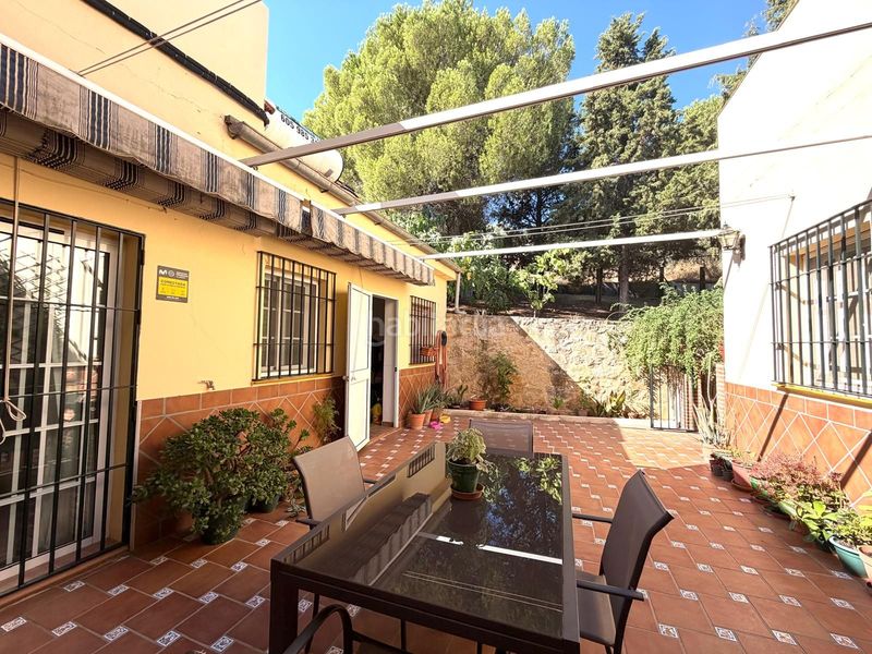 Foto 51e7b4b0-ccf9-4924-a5d6-55cdcb627909. Casa amb aparcament a Zona de la Vega Antequera