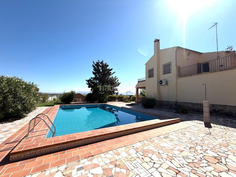 Foto 5dd84d77-30a3-4bb3-9428-b5077651f903. Casa amb aparcament a Zona de la Vega Antequera