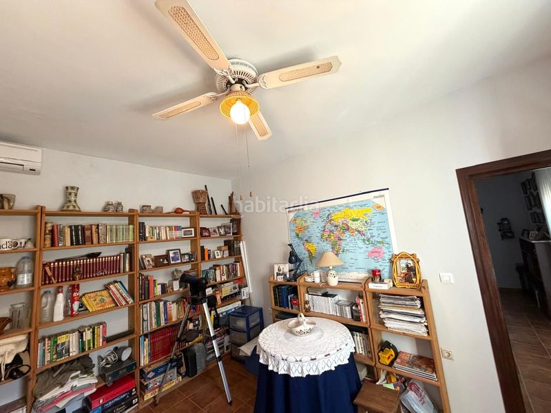 Foto a8860a6e-2761-4009-a9ce-a6c4c7de8bc4. Casa amb aparcament a Zona de la Vega Antequera