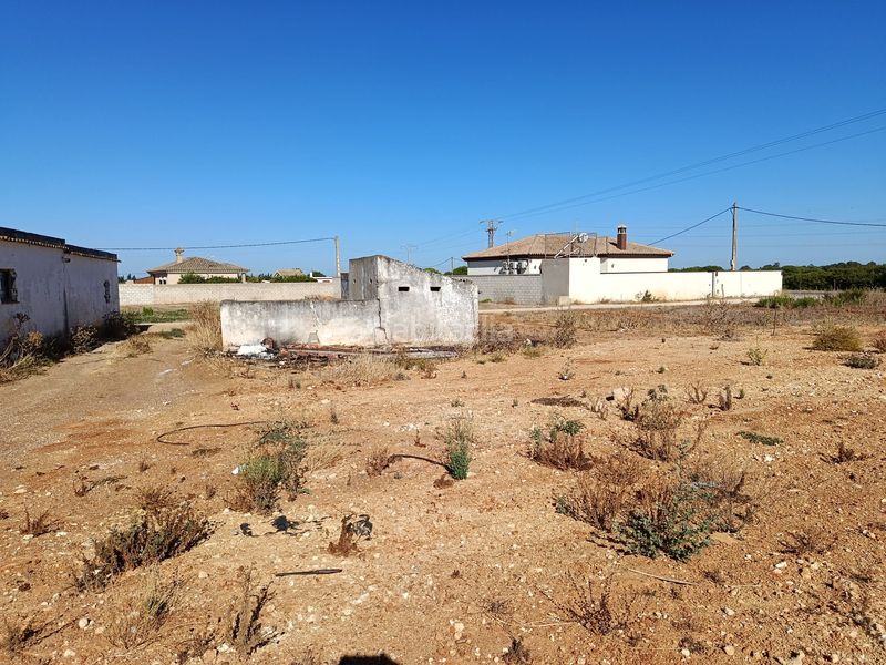 Foto 8331b9c2-51d9-4846-ad57-4a4af546574b. Masia amb aparcament a Conil Conil de la Frontera