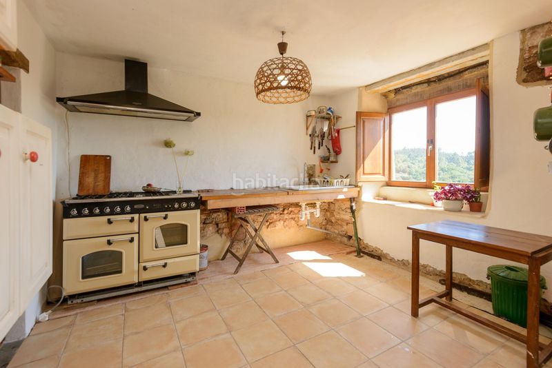 Foto 0d37ea10-cd3d-499d-9f22-4e80b71d2297. Casa adossada a Cabranes