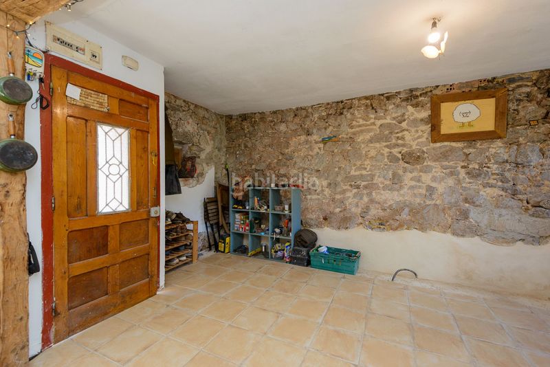 Foto 41ca6281-1e9e-45d5-9452-d9c20265a310. Casa adossada a Cabranes
