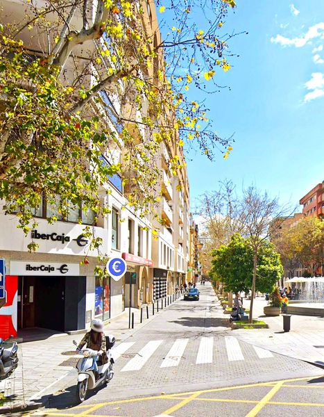 Foto a6369e30-40cd-4848-b6eb-a4516471775f. Aparcament cotxe a Centro Córdoba