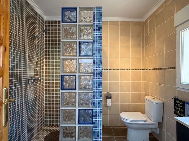 Foto 8d45dad7-81da-465b-9bed-4a7b23c5a5ed. Casa a Rojales hills - rosa bungalows Rojales