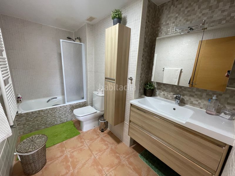 Foto 2822ff8d-5f98-448c-9c23-c6ba4c97869e. Casa adossada amb aparcament a Racó Cullera