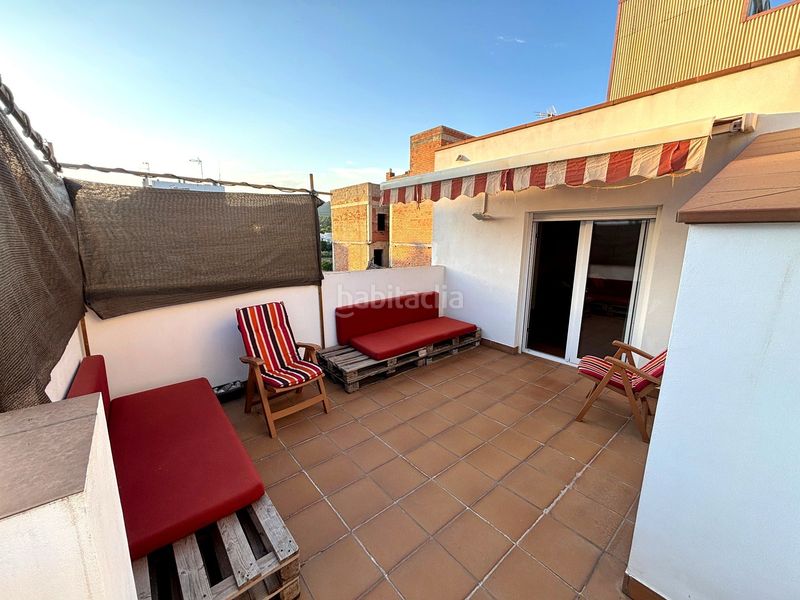 Foto 0e29ecd0-2366-4285-bdbe-e445cf7a59d7. Casa adossada amb aparcament a Alcanar