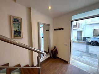 Casa adossada a Calle JUAN SEBASTIÁN ELCANO