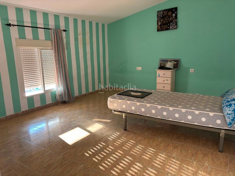 Foto f7438af7-2913-4cb2-8888-2fdc674840a3. Casa a Almensilla