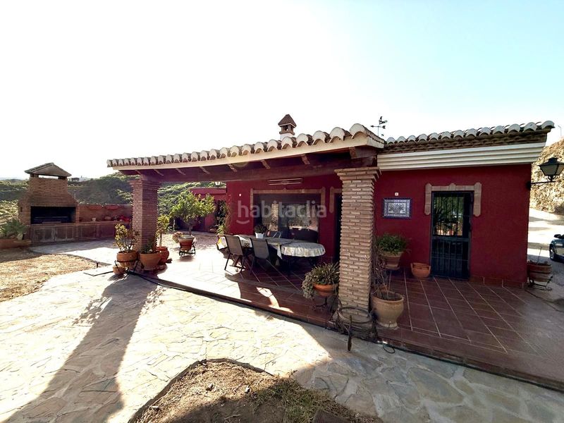 Foto be208629-3c36-441b-aa1b-c682803e582e. Masia a Cútar