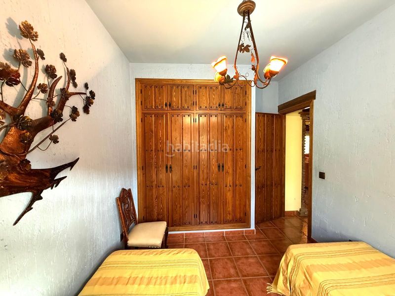 Foto d02e140e-e97a-488b-a458-49f353c5649d. Masia a Cútar