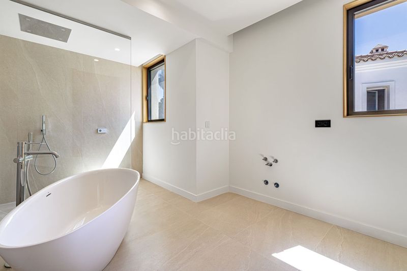 Foto bddf80aa-b8f3-475d-99e0-1110355a7c92. Casa a Sotogrande alto Sotogrande